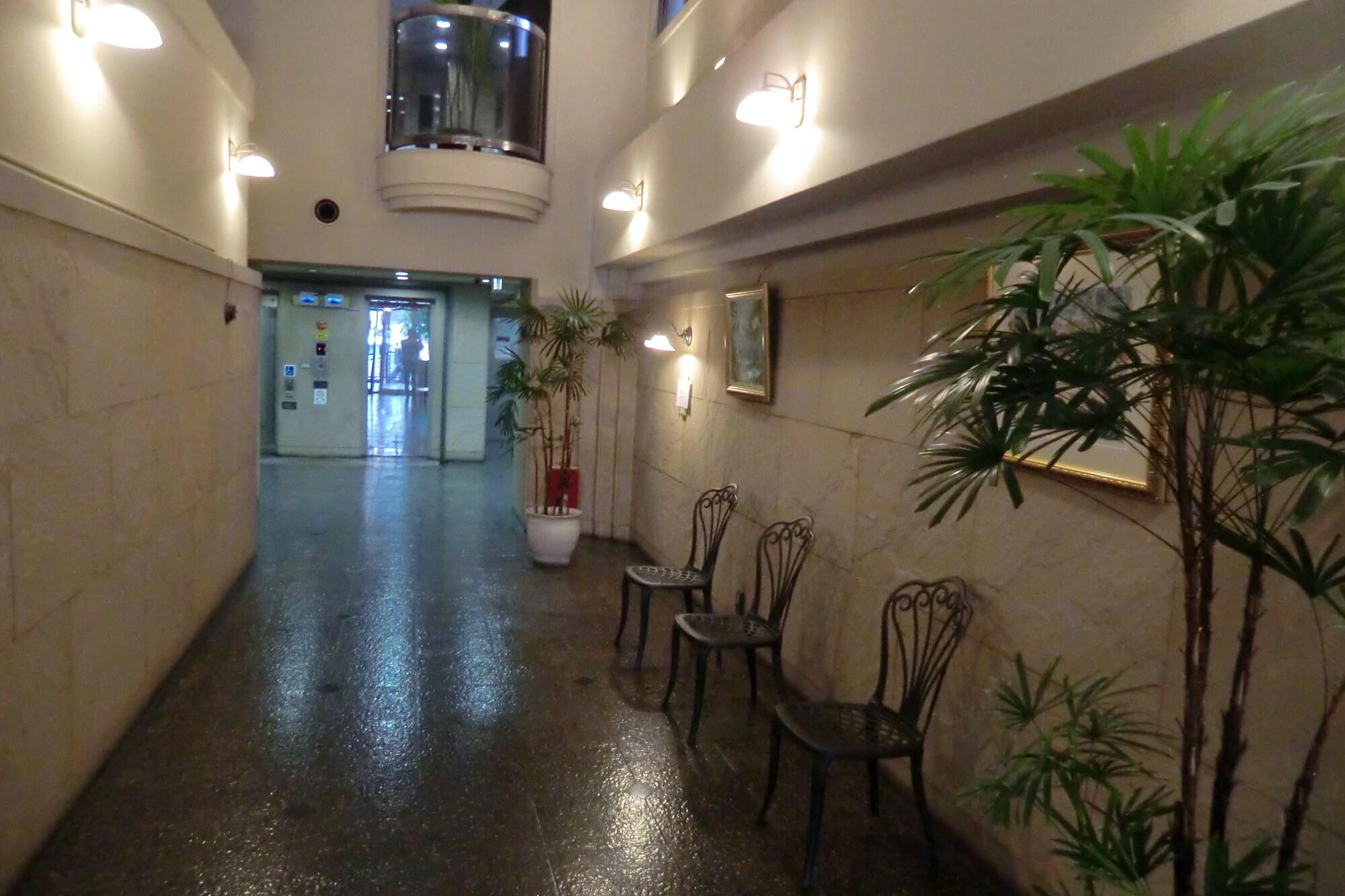 Azu Garden Nippombashi Hotel Osaka Buitenkant foto