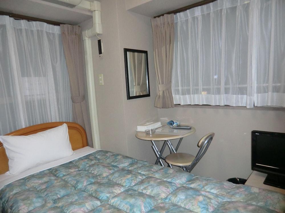 Azu Garden Nippombashi Hotel Osaka Buitenkant foto